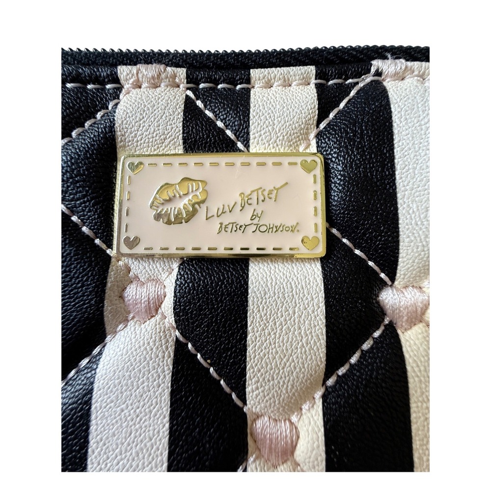 Luv Betsey Johnson Quilted Cute Pink Hearts Stripe Makeup Bag Pouch Girlhoodcore